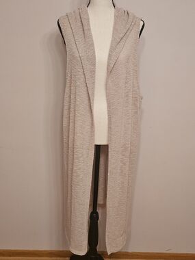 Sunday in Brooklyn Neige Sleeveless Hooded Long Duster Vest by Anthropologie